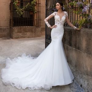 Pronovias Dione wedding dress